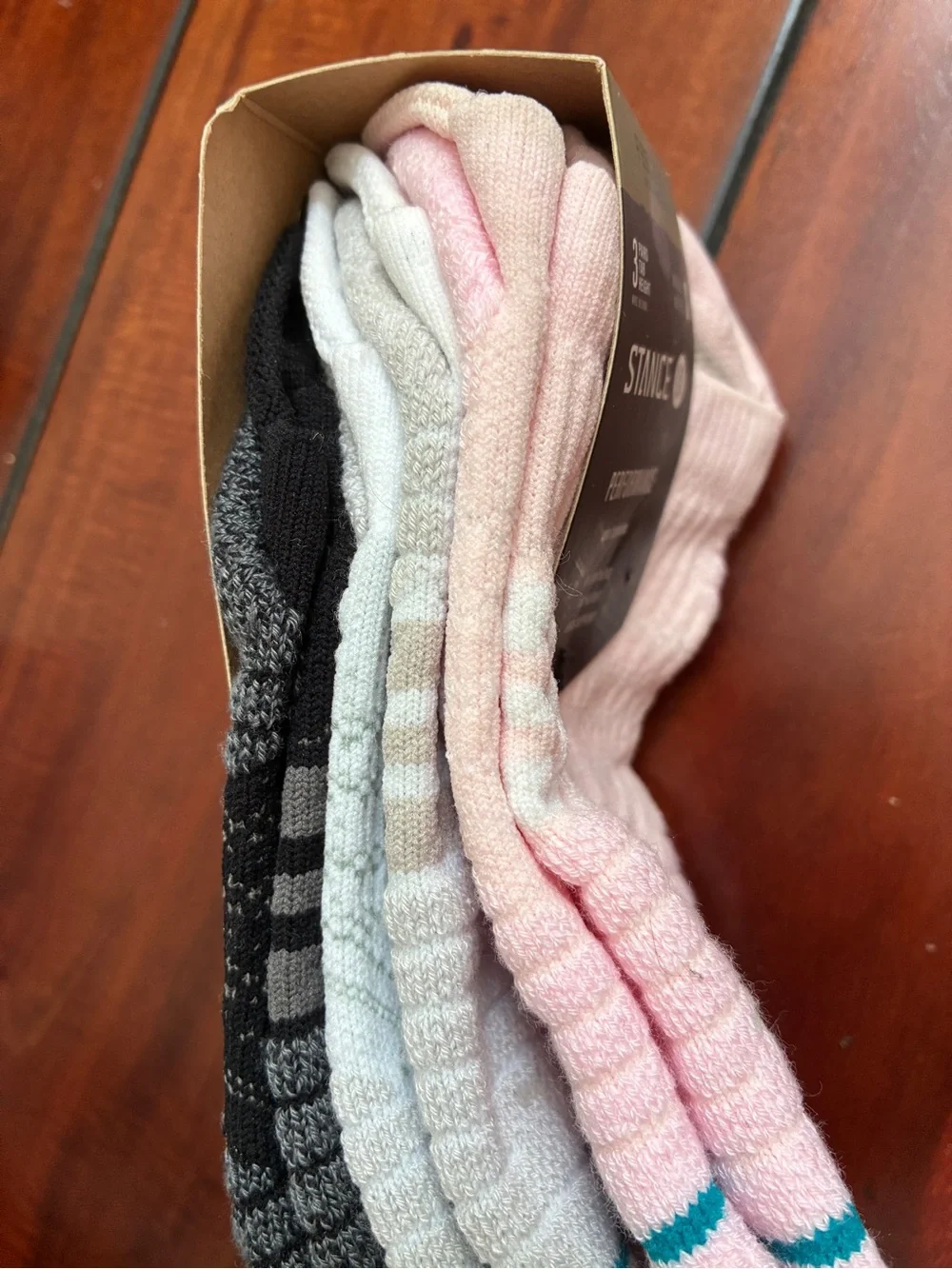 Stance pink pair